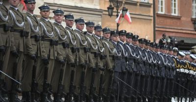Rozpoczęły się uroczystości na Placu Zamkowym z okazji święta Konstytucji 3 Maja