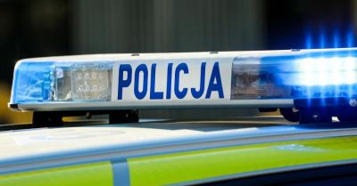 Zmarł 20-latek pobity przez grupę młodych mężczyzn w parku w Piszu